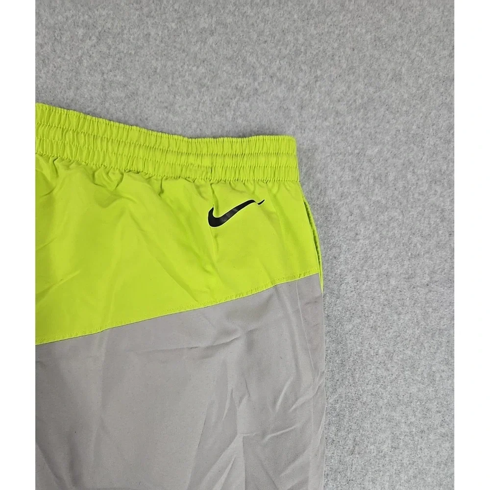 Nike Swim Trunk Shorts Mens‎ Size XXL Lined 6